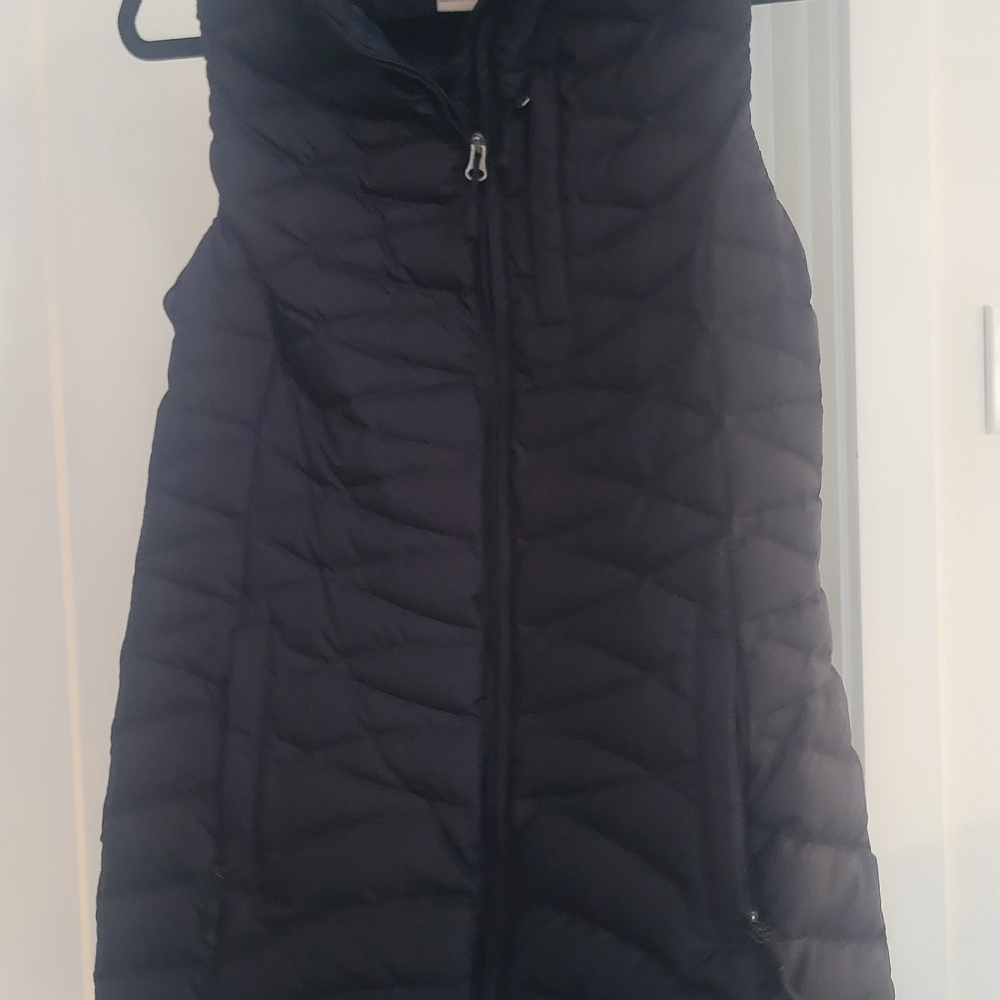 Duluth Trading Co Black Quilted Vest